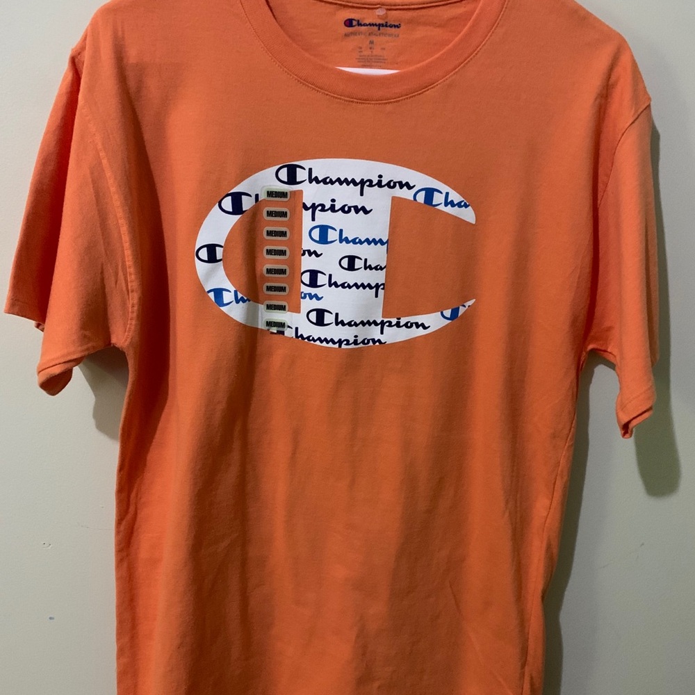 New champion t shirt